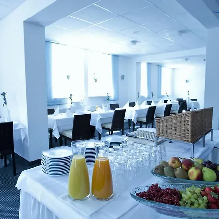 Oase Lb Hotel